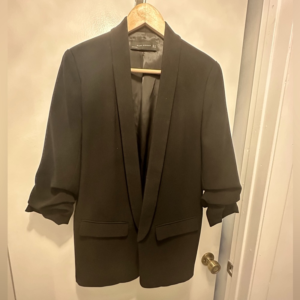 Zara black blazer